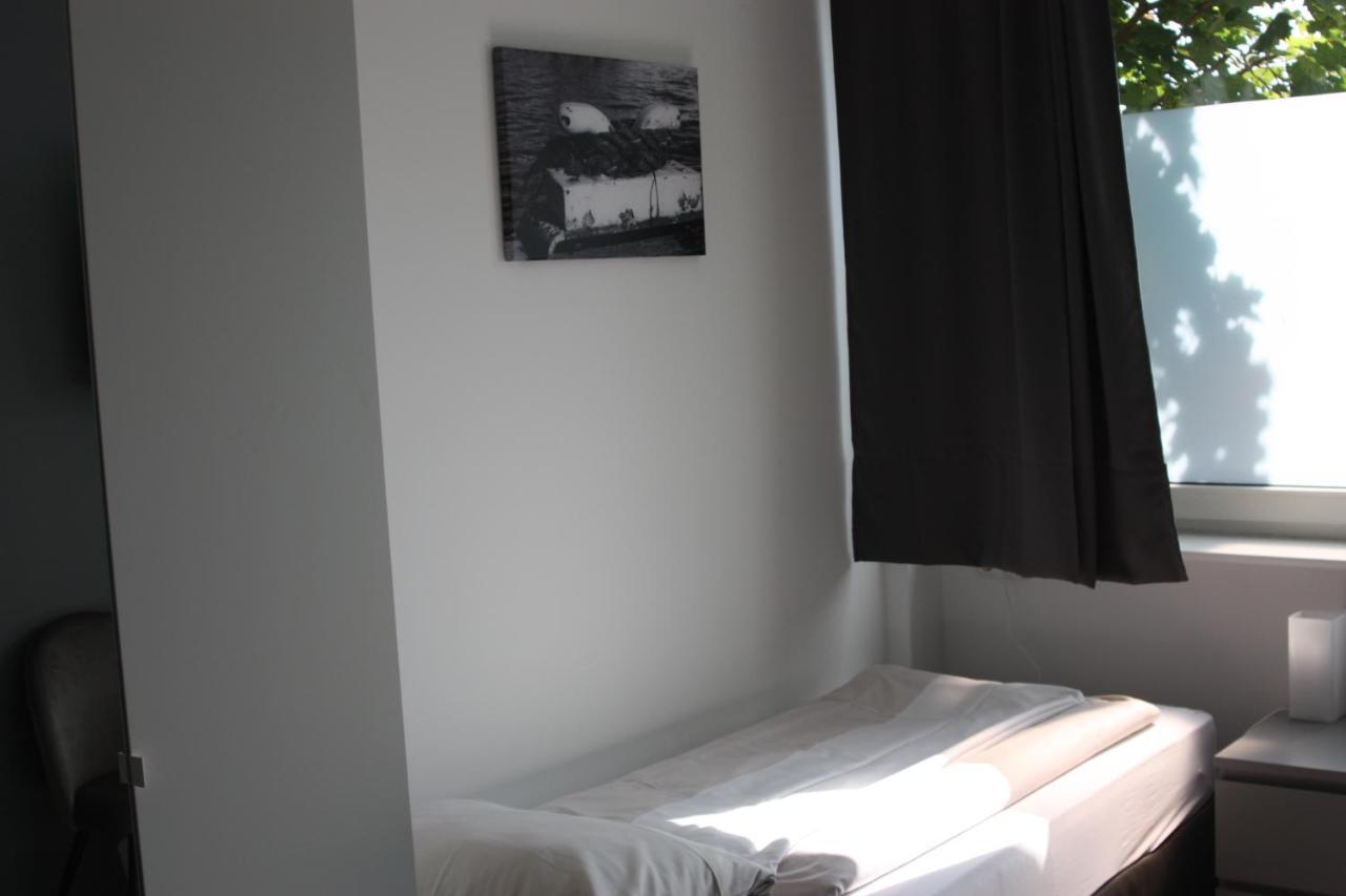 Ahoi-Gaestehaus Hamburg Bagian luar foto
